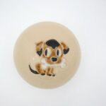 Urne en céramique décorée animal - chien